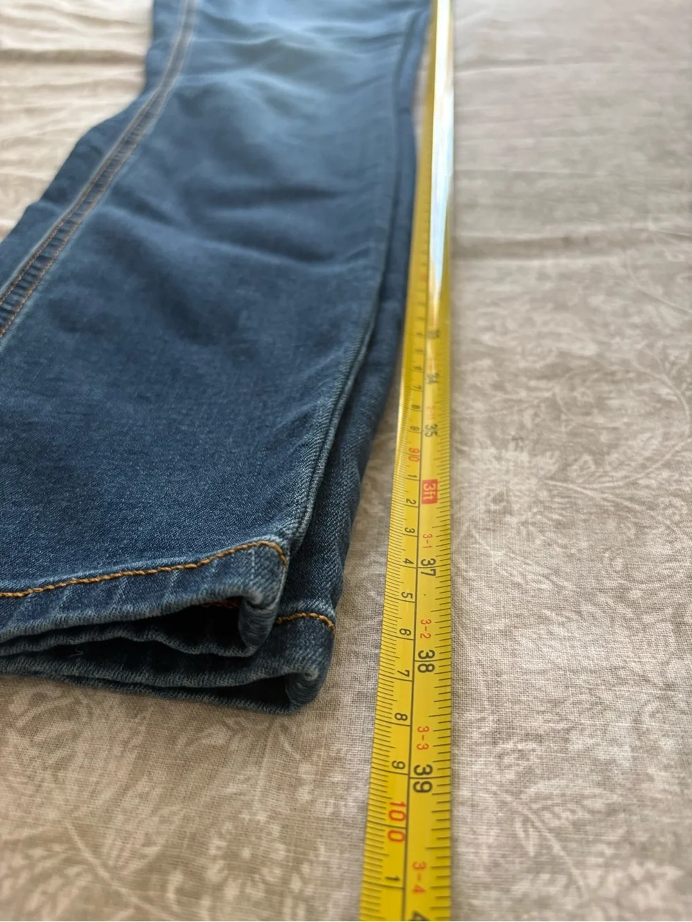 LC Lauren Conrad Women's Dark Blue Skinny Jeans Size 6